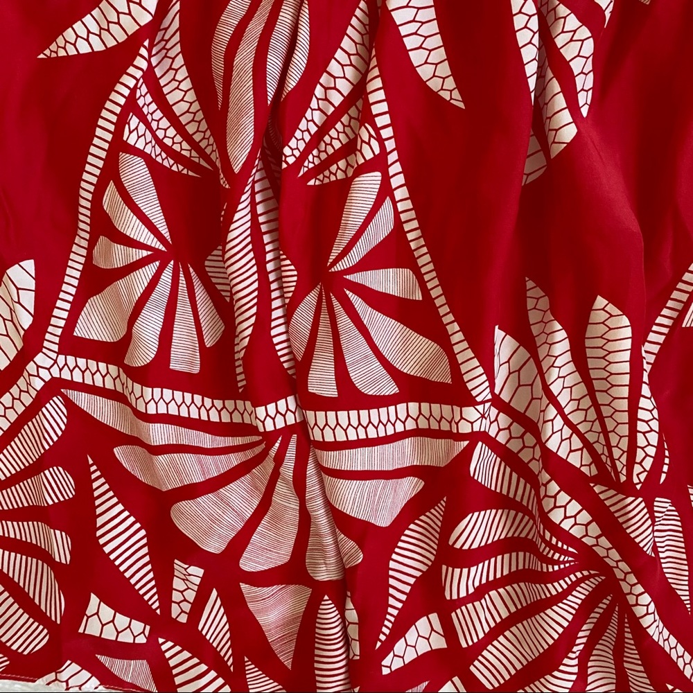 Alice & Trixie Veronique Red Strapless Silk Dress - Picture 4 of 16